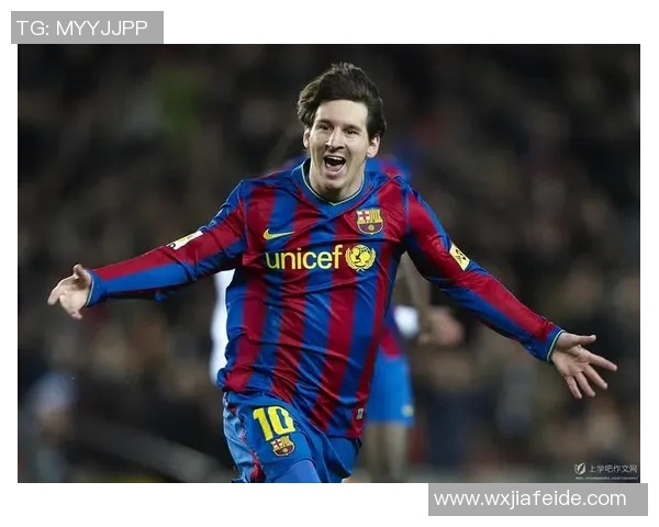 足球明星的传奇人生与成就全景解析与背后故事揭秘